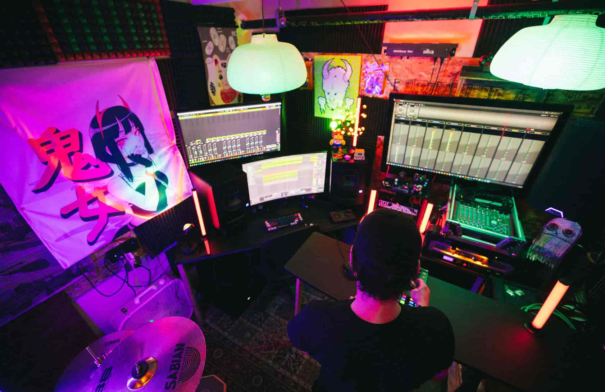 Studio spaces 8